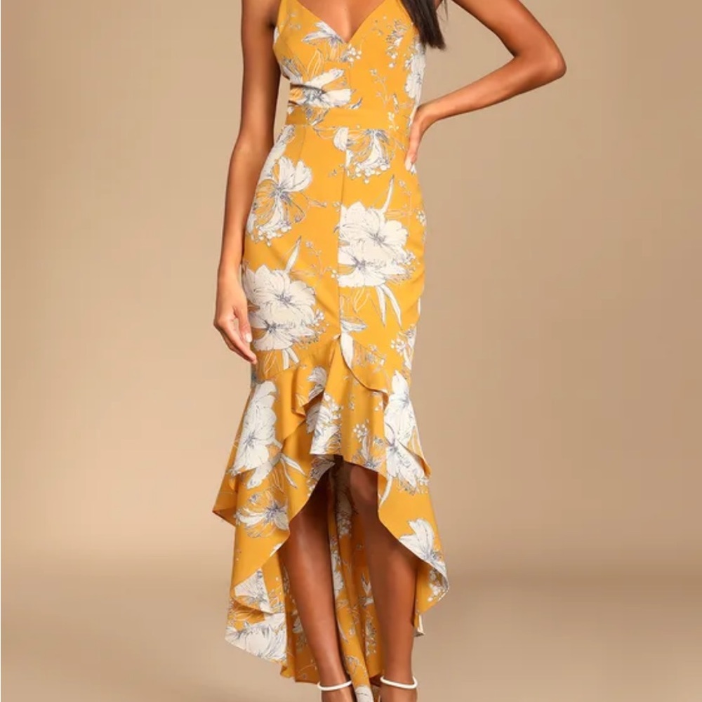 Womens lulus dress